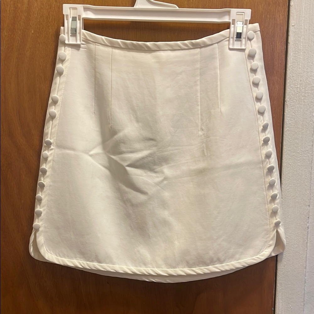 Elegant White Skirt